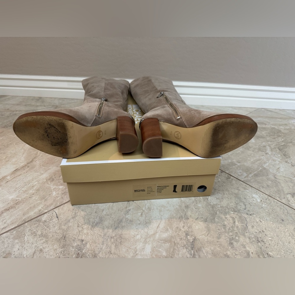 Michael Kors Regina Suede Boots Size 7.5 - Picture 5 of 8